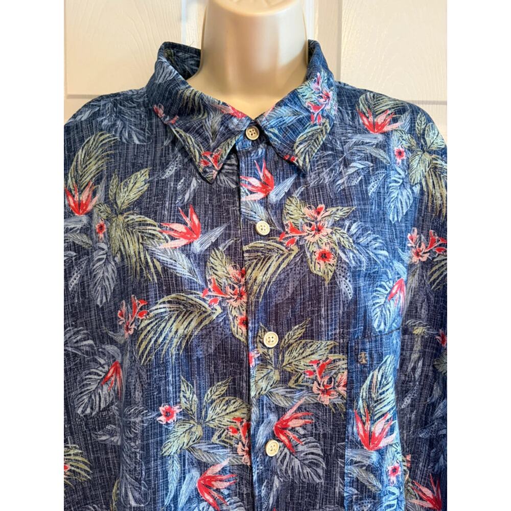 IZOD Saltwater 2XLT Hawaiian Shirt Blue Tropical Floral Button Camp Shirt